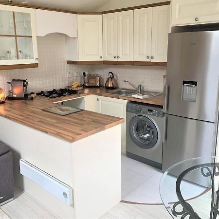 Naas 2 Bedroom Back Garden Escape Екстер'єр фото
